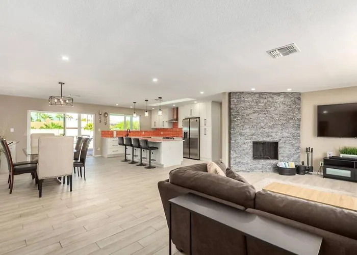 The Valley View Heated Pool Hiking Rooftop Gym Wfh *