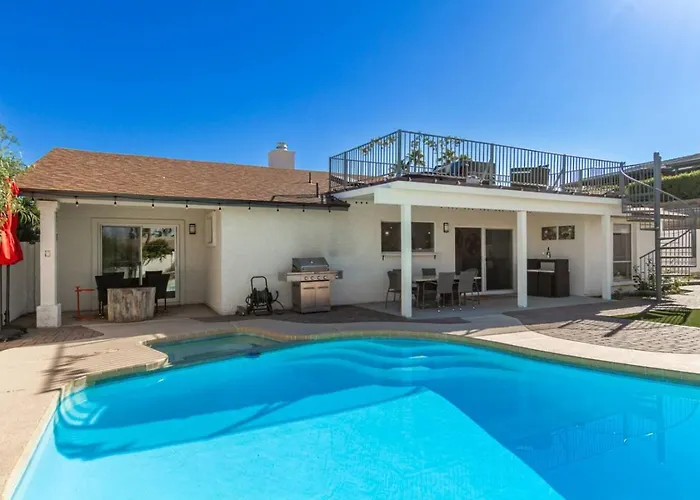 The Valley View Heated Pool Hiking Rooftop Gym Wfh